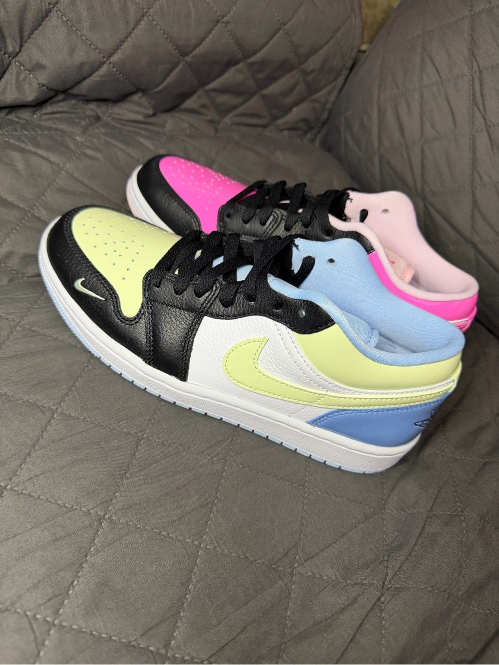 Nike Women’s Jordan 1 Low SE